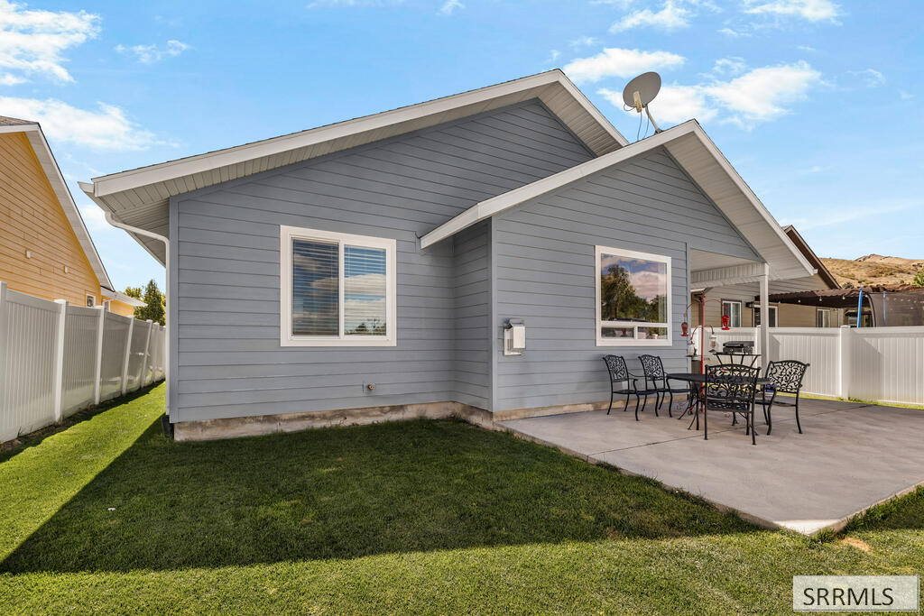 628 Double Eagle Property Photo 33