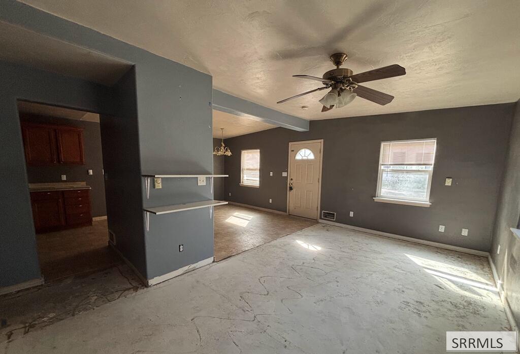 884 Wandell Court Property Photo 4