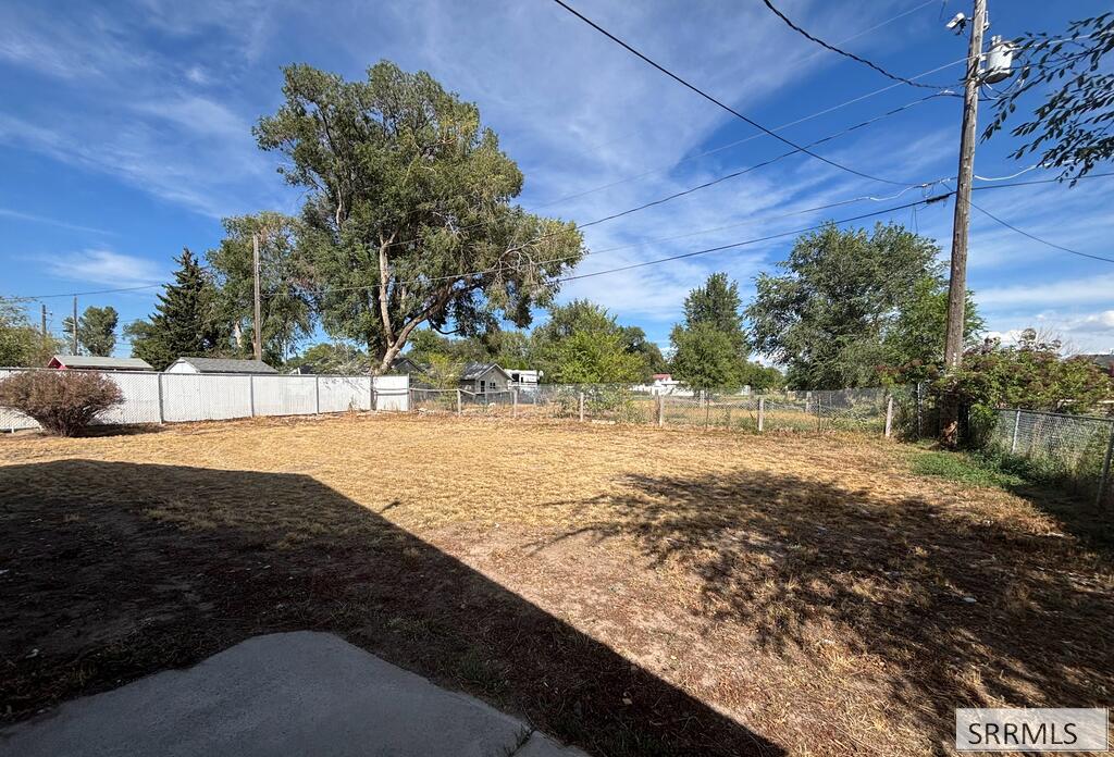 884 Wandell Court Property Photo 18