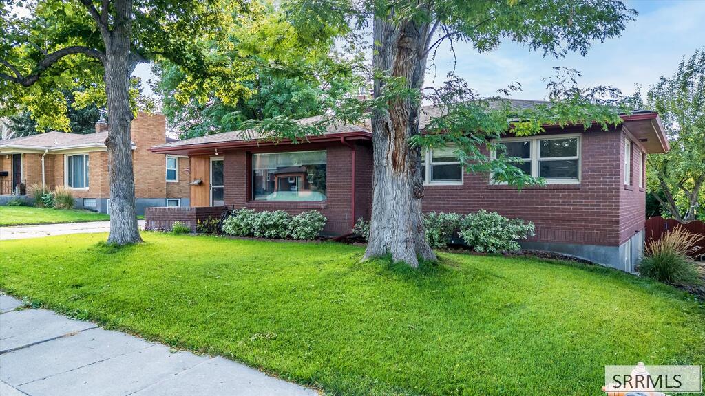 31 Harvard Street Property Photo 3