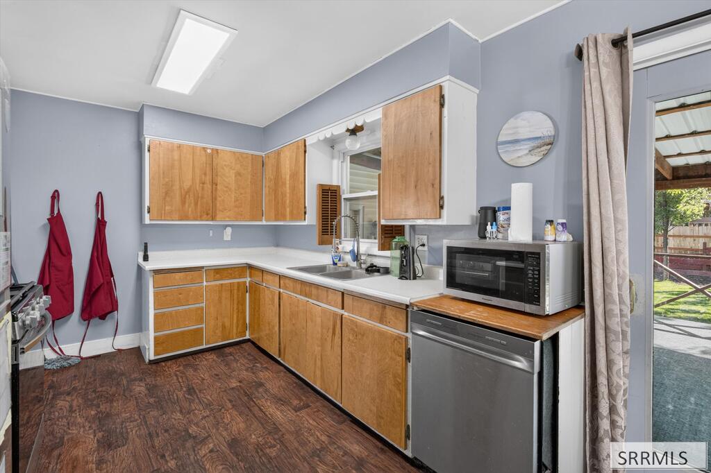 930 Park Avenue Property Photo 11