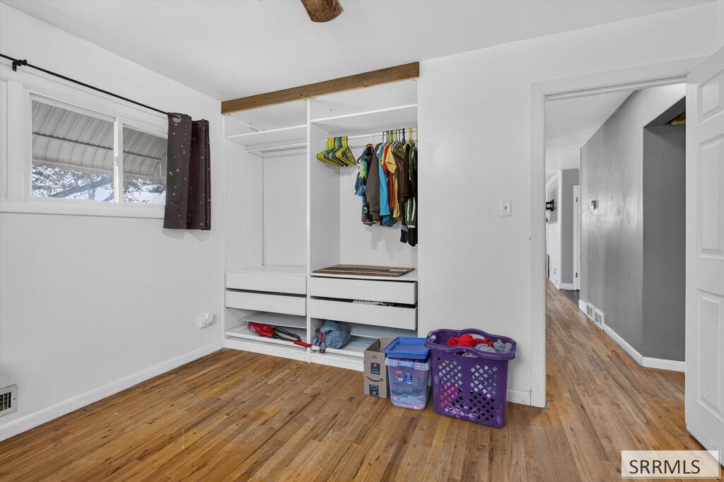 930 Park Avenue Property Photo 14