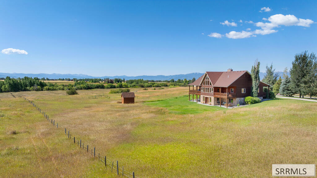 1665 Reunion Road Property Photo 12