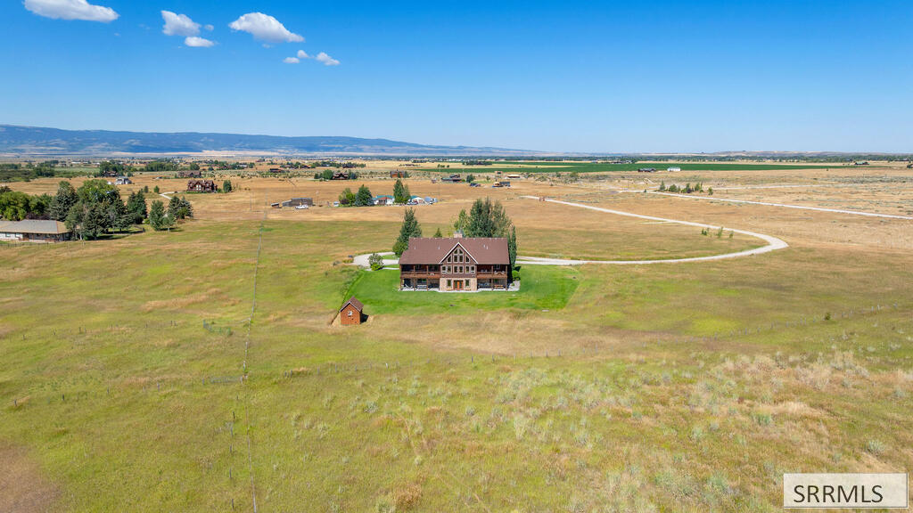 1665 Reunion Road Property Photo 13