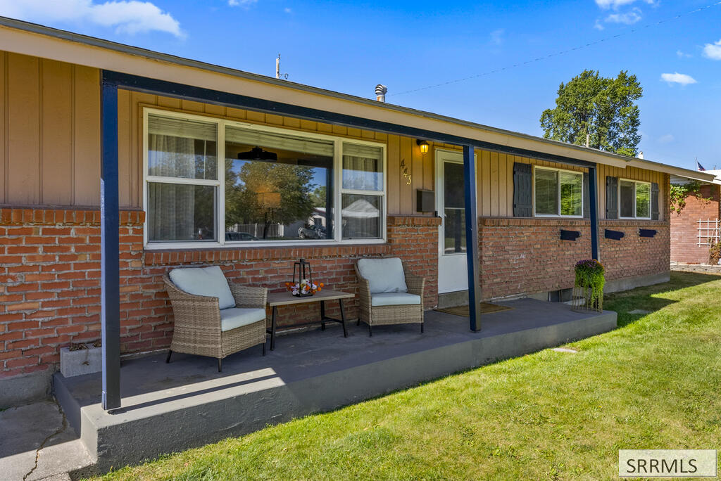 443 Sykes Drive Property Photo 4