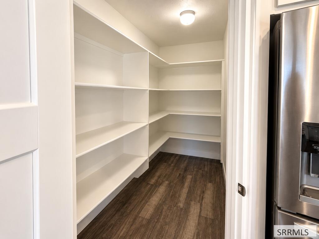 1194 Indian Hollow Drive Property Photo 15