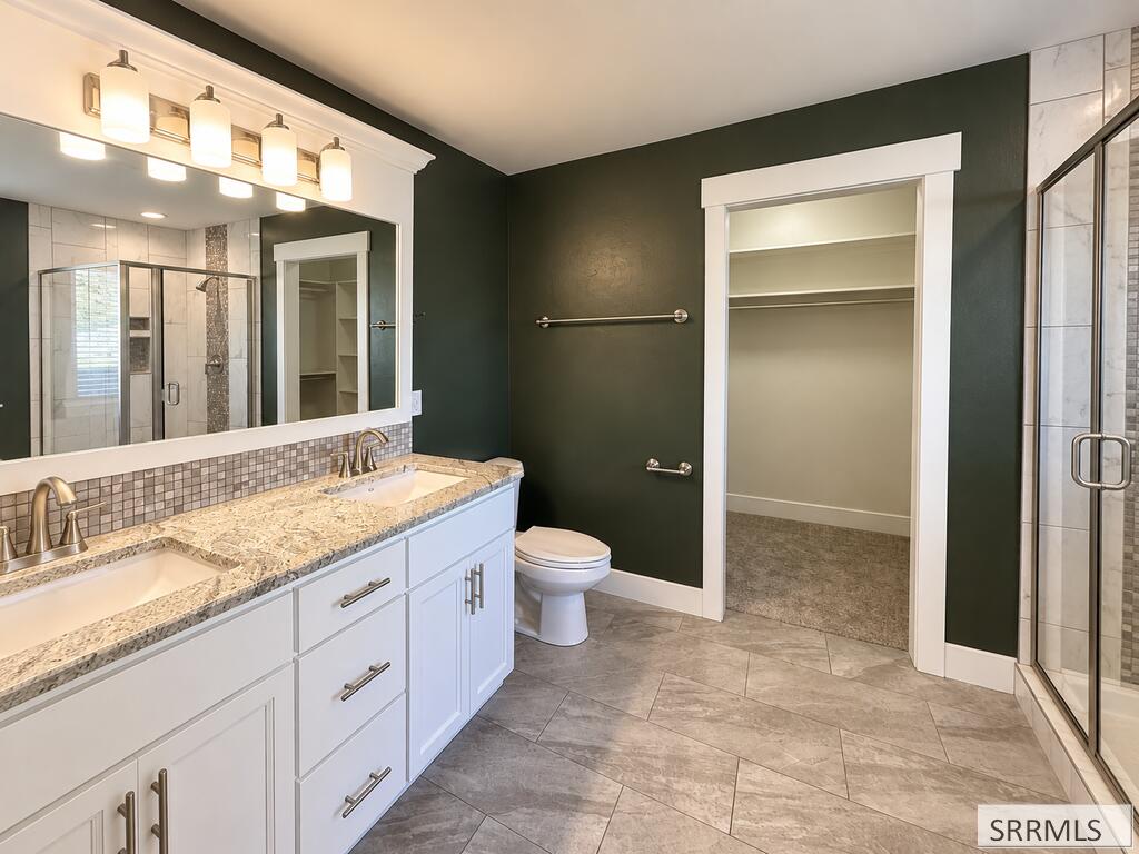 1194 Indian Hollow Drive Property Photo 22