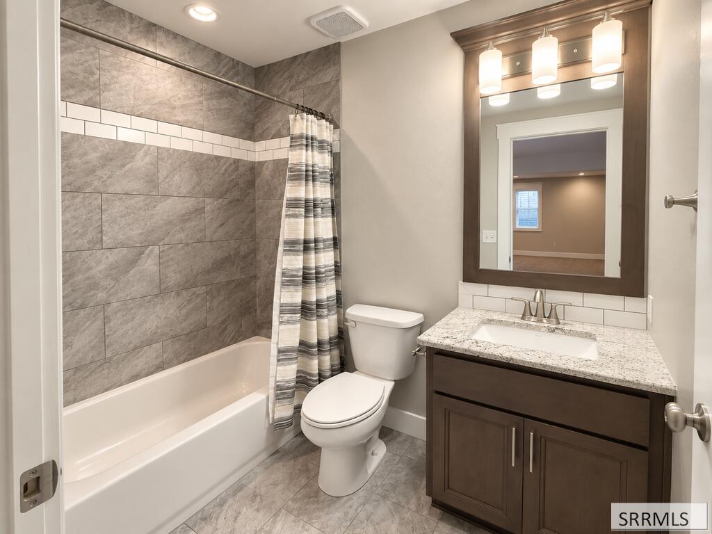 1194 Indian Hollow Drive Property Photo 30