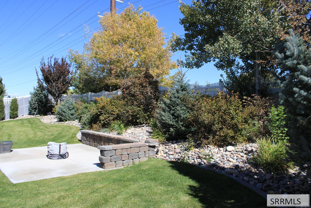 1194 Indian Hollow Drive Property Photo 40