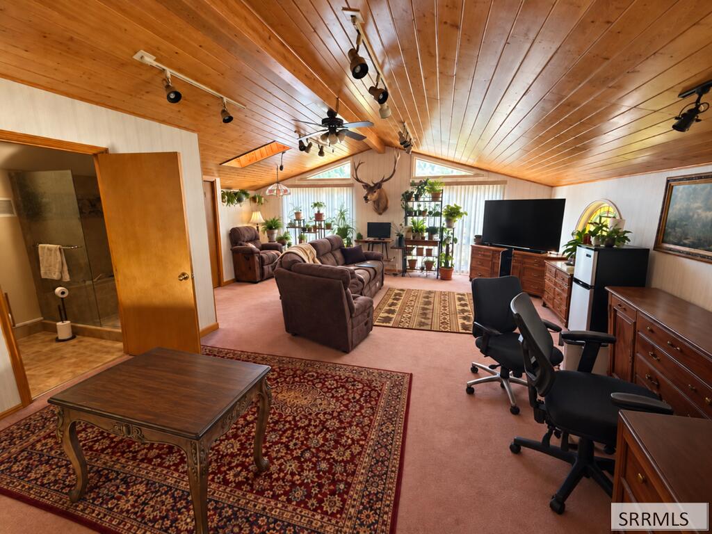 934 Elizabeth Property Photo 7