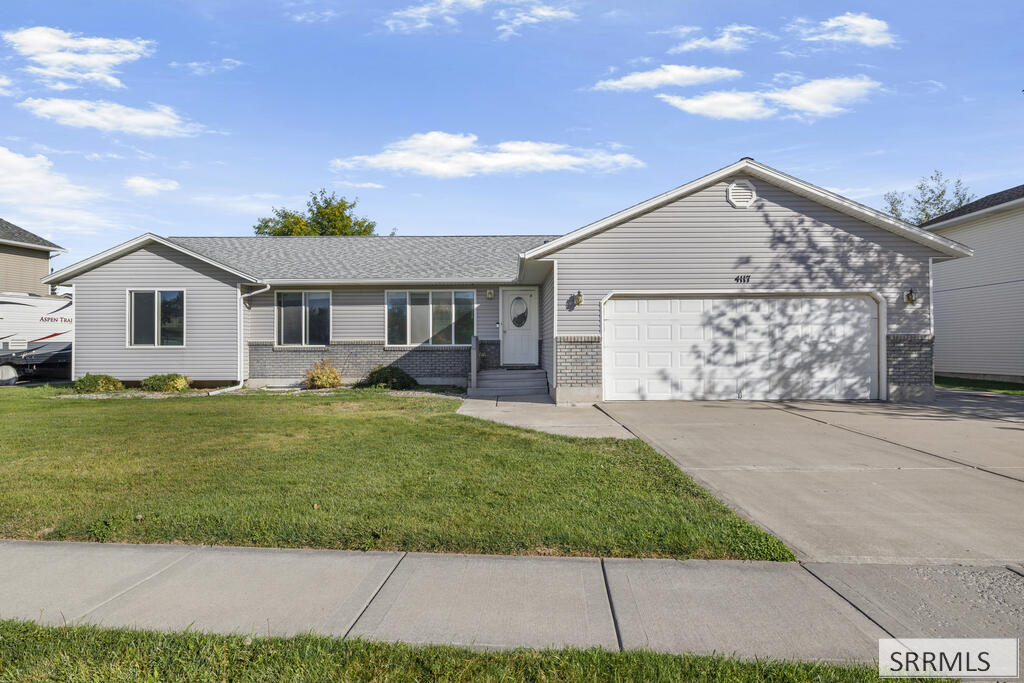 4117 E Morning Mist Drive Property Photo 1