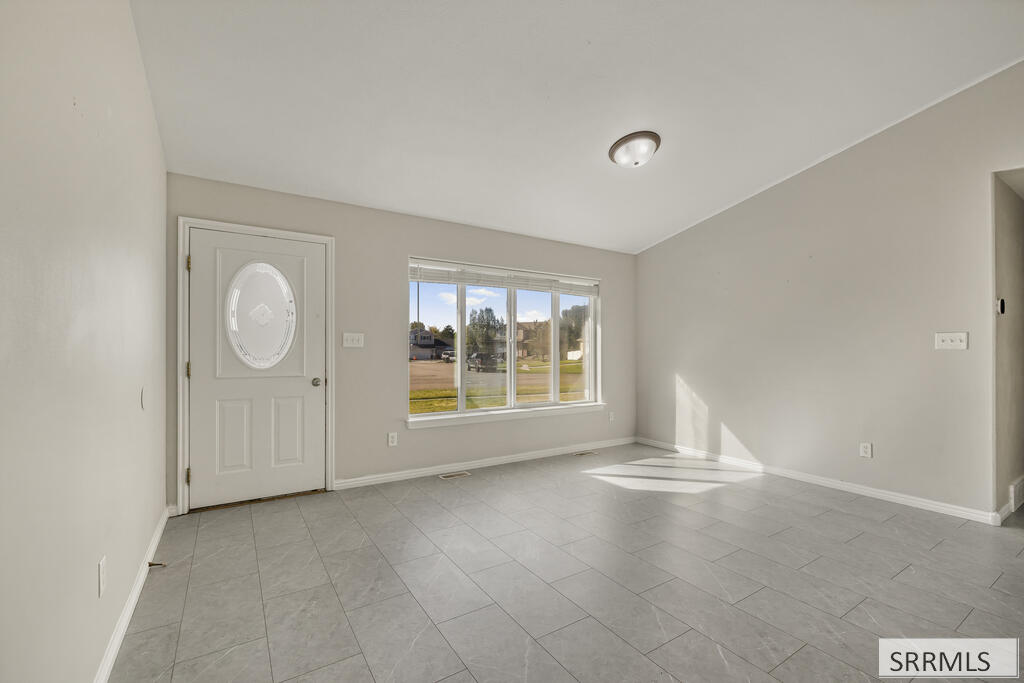 4117 E Morning Mist Drive Property Photo 5