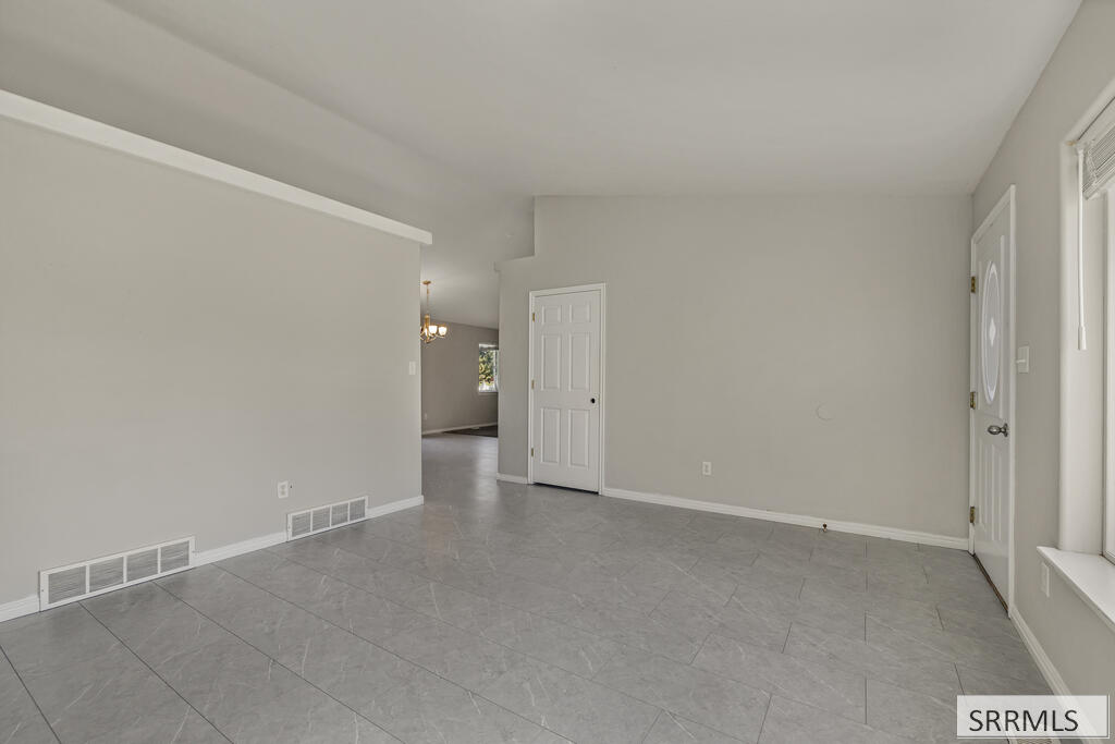 4117 E Morning Mist Drive Property Photo 8