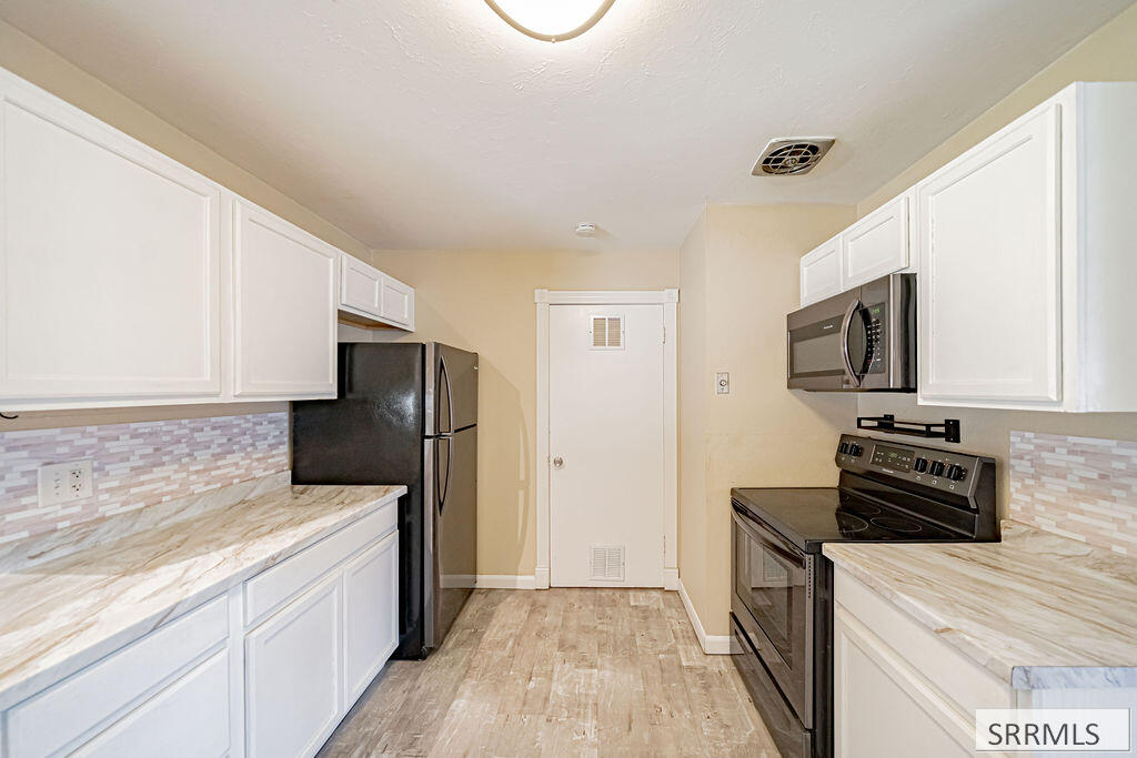 3954 N Gateway Drive Property Photo 14