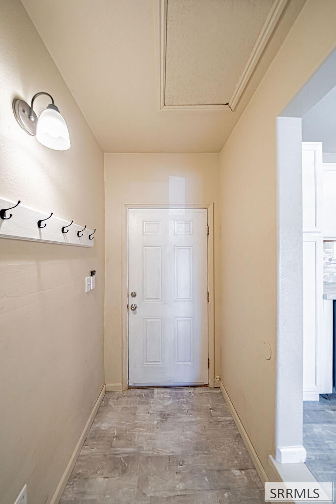 3954 N Gateway Drive Property Photo 17