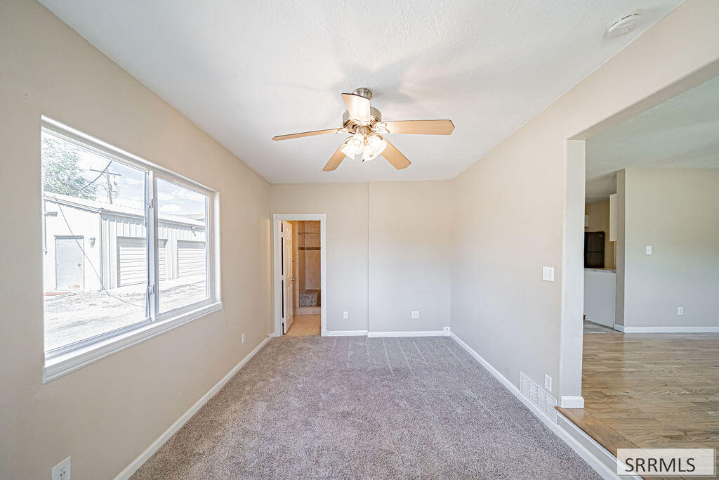 3954 N Gateway Drive Property Photo 19
