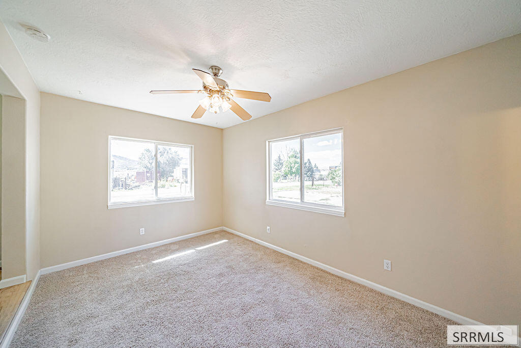 3954 N Gateway Drive Property Photo 20