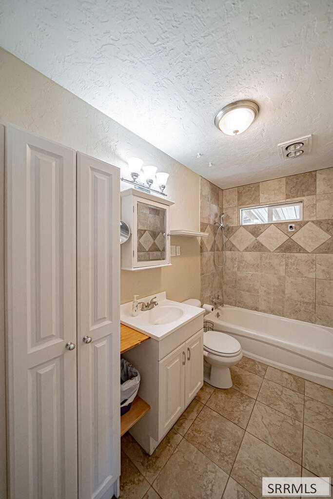 3954 N Gateway Drive Property Photo 33