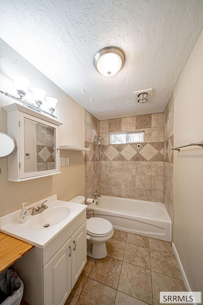 3954 N Gateway Drive Property Photo 34