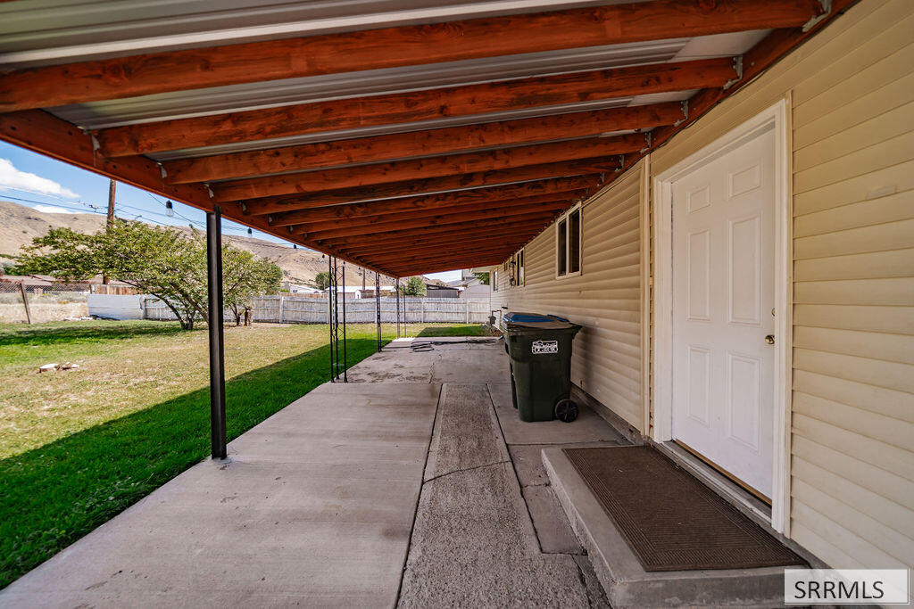 3954 N Gateway Drive Property Photo 40