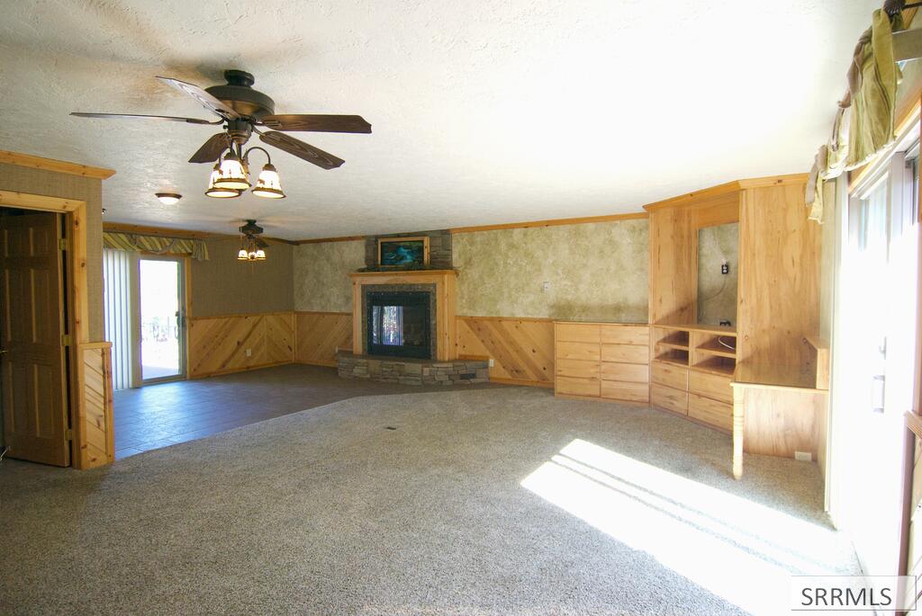 3873 E 200 N Property Photo 12
