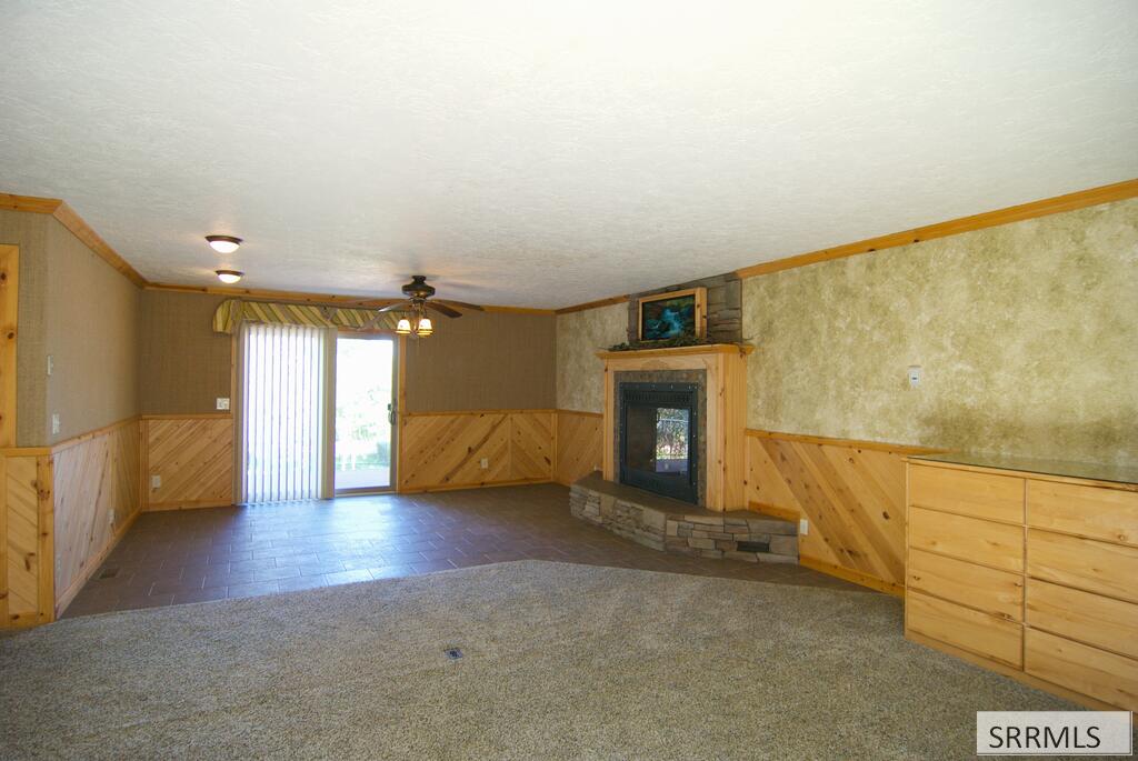 3873 E 200 N Property Photo 13
