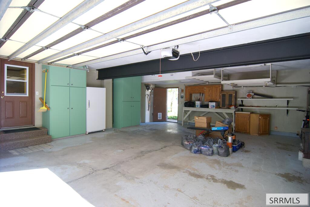 3873 E 200 N Property Photo 31