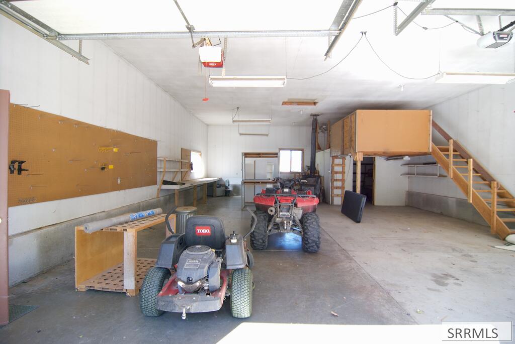 3873 E 200 N Property Photo 34