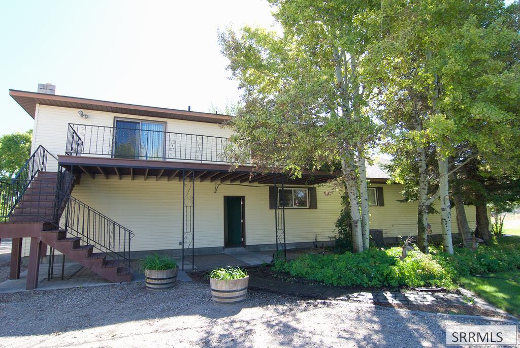 3873 E 200 N Property Photo 39