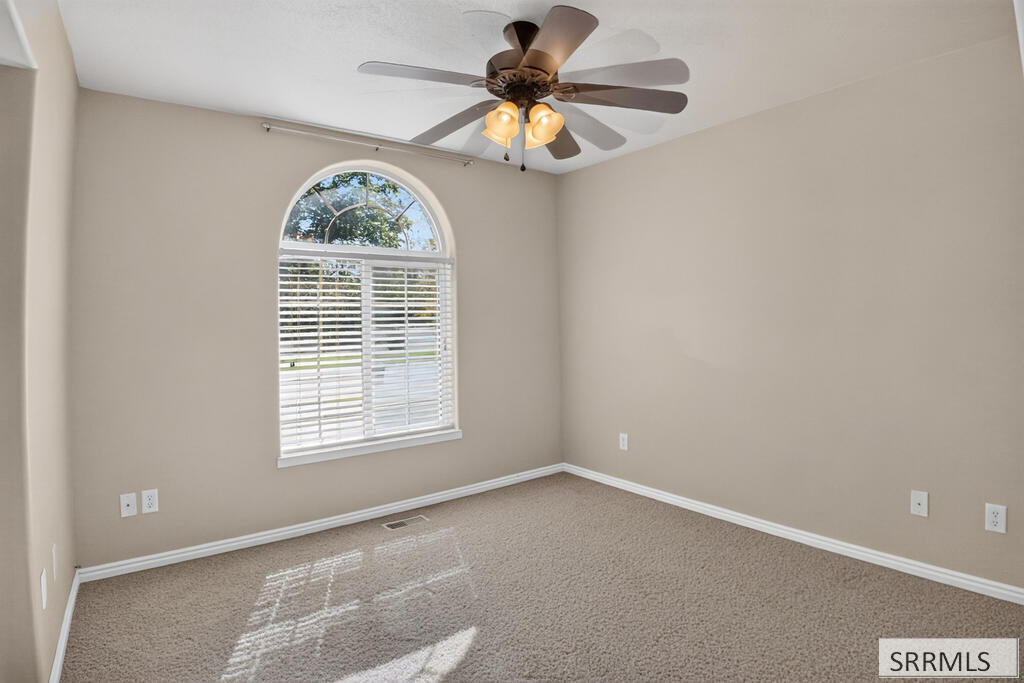 3865 Orchard Circle Property Photo 15