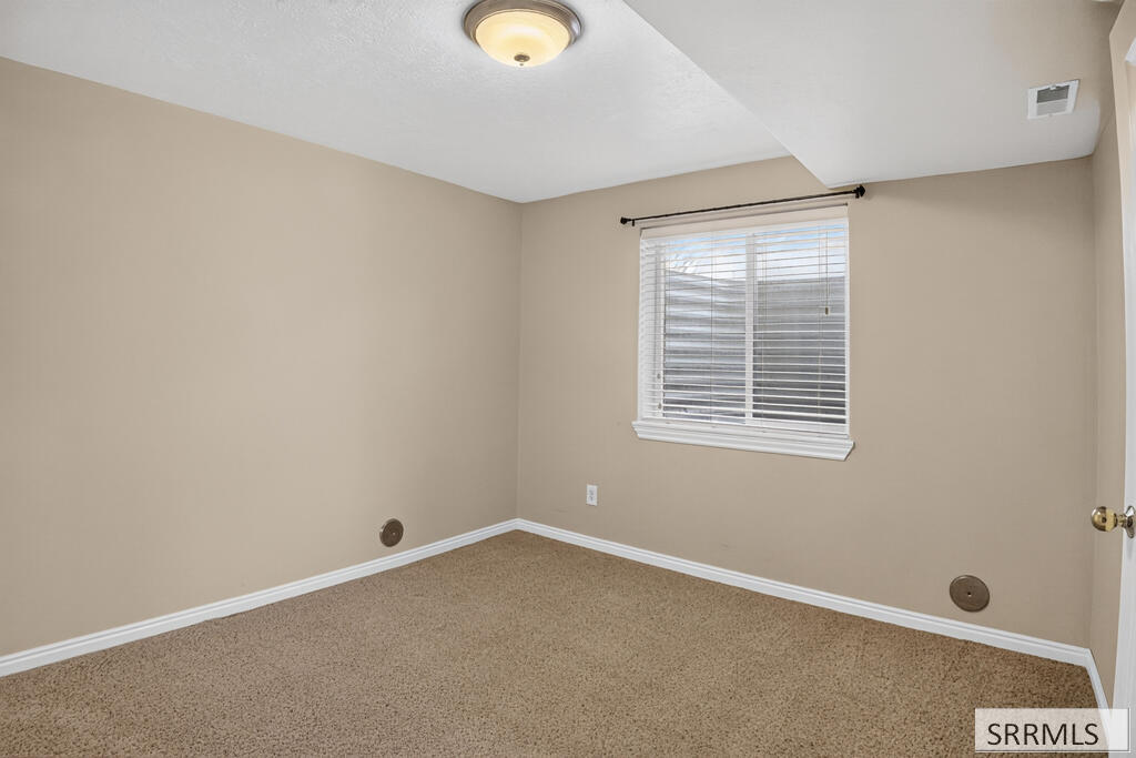 3865 Orchard Circle Property Photo 21