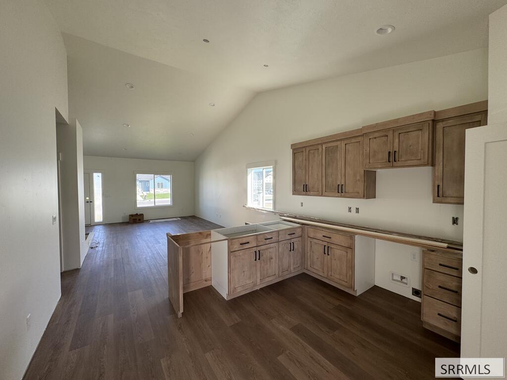 552 Abigail Lane Property Photo 3