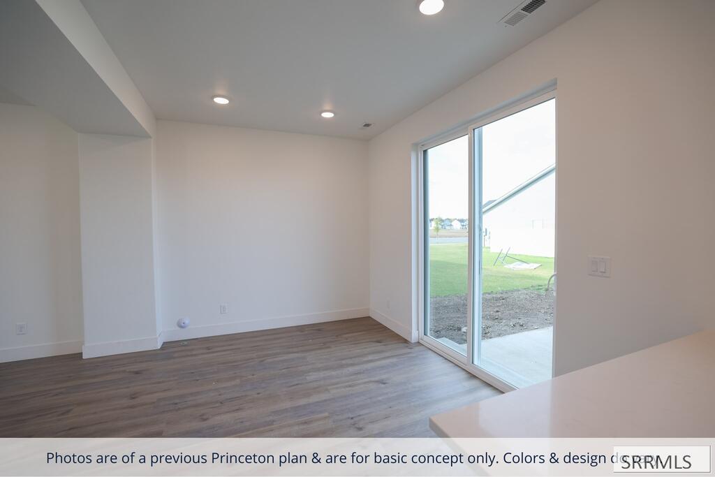 648 S 2315 W Property Photo 6