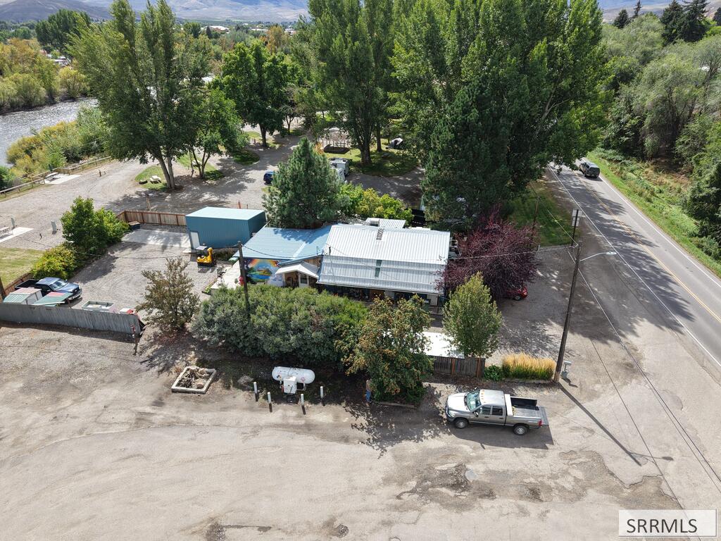 605 Riverfront Drive Property Photo 11