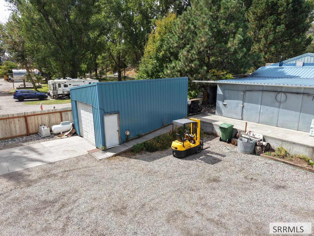 605 Riverfront Drive Property Photo 15
