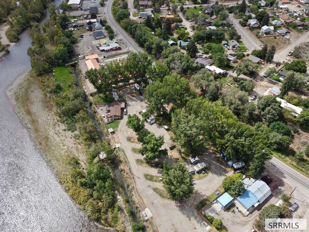 605 Riverfront Drive Property Photo 22