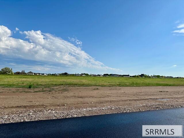 Tbd Lot 7 172 N Property Photo 1