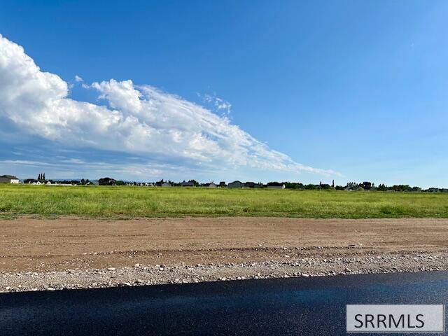 Tbd Lot 8 172 N Property Photo 1