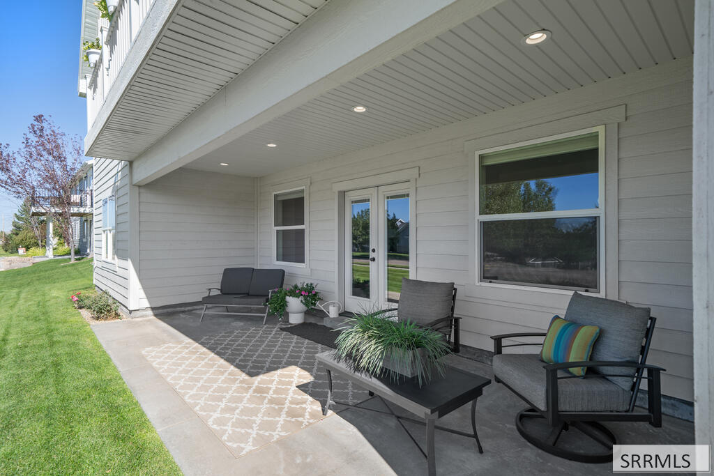 3112 S Chartwell Gardens Property Photo 13