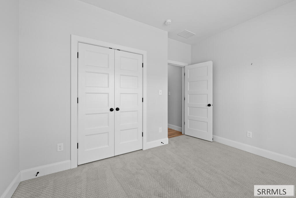 3112 S Chartwell Gardens Property Photo 38