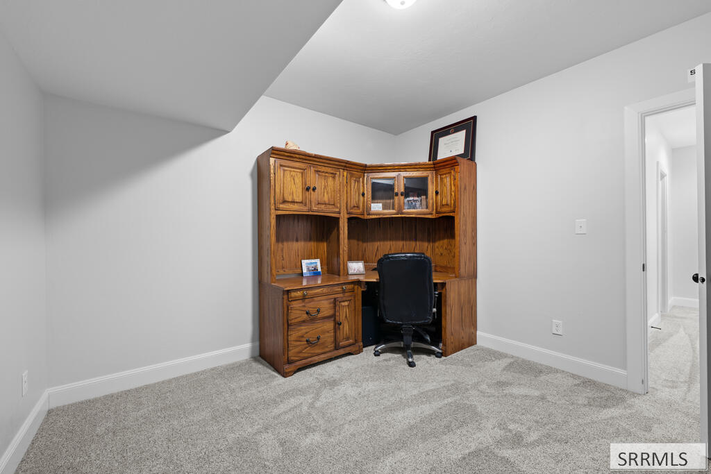 3112 S Chartwell Gardens Property Photo 54