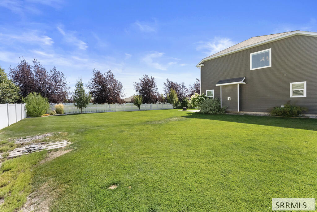 6253 Bryson Lane Property Photo 45