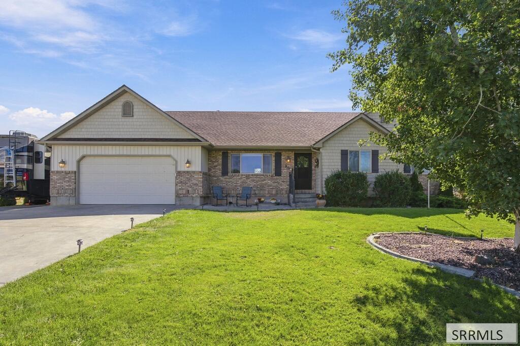 857 S Belle Arbor Drive Property Photo 1