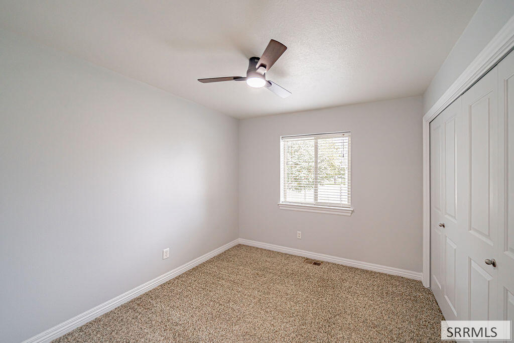 341 Oaktrail Drive Property Photo 33