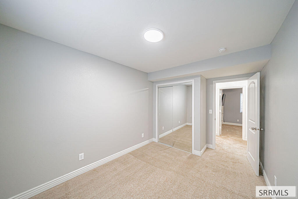 341 Oaktrail Drive Property Photo 48