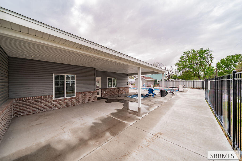 1610 Hannah Lane Property Photo 34