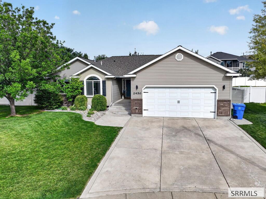 2450 Skylar Property Photo 1