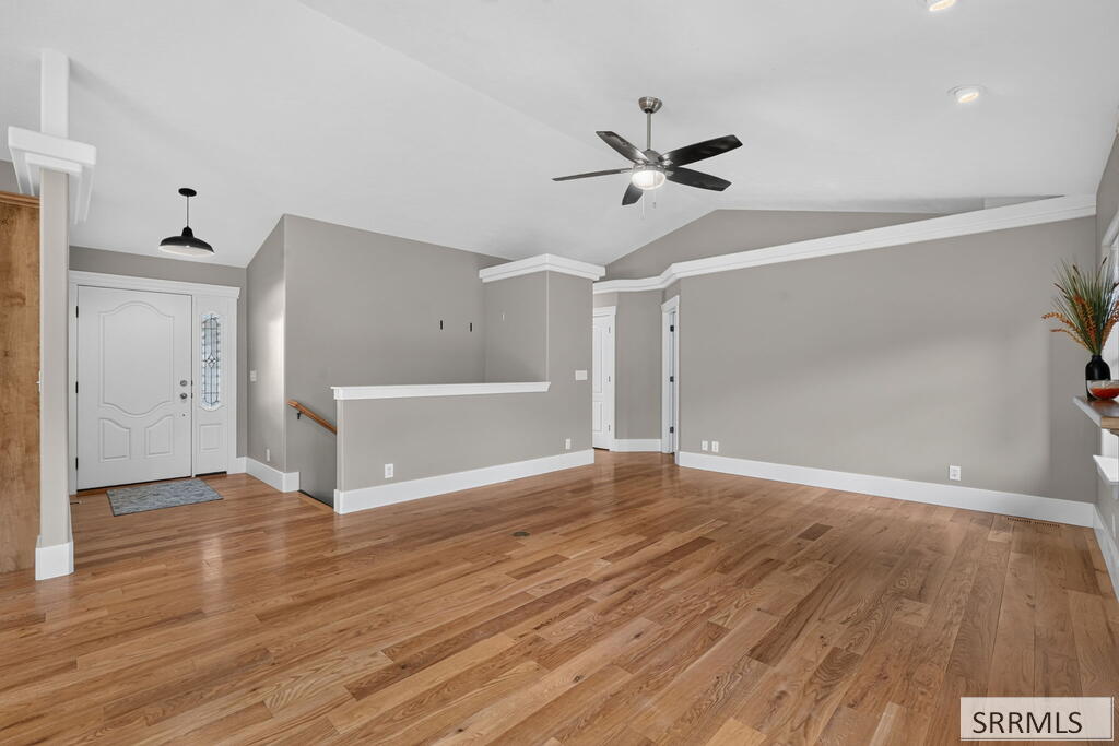 2450 Skylar Property Photo 5