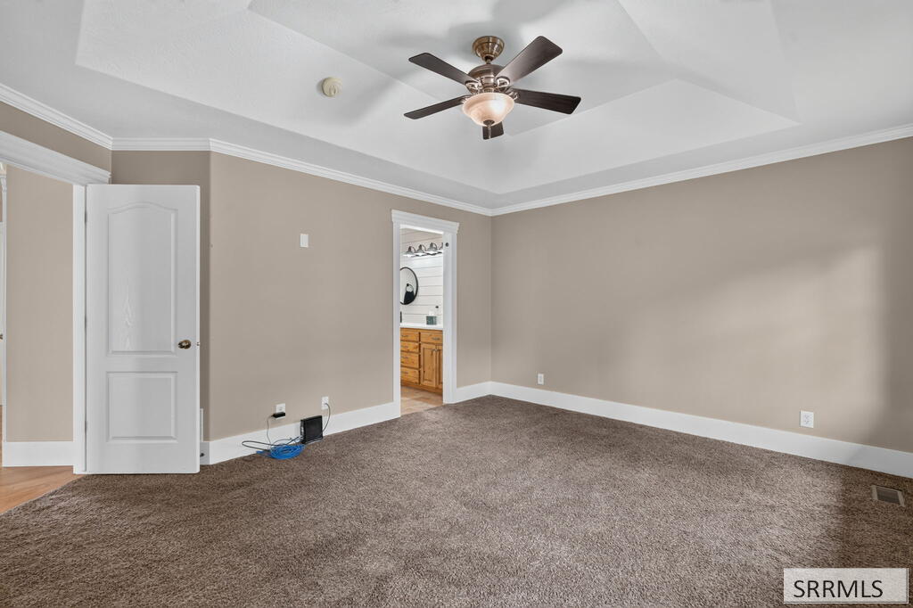 2450 Skylar Property Photo 15