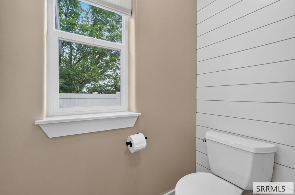 2450 Skylar Property Photo 21